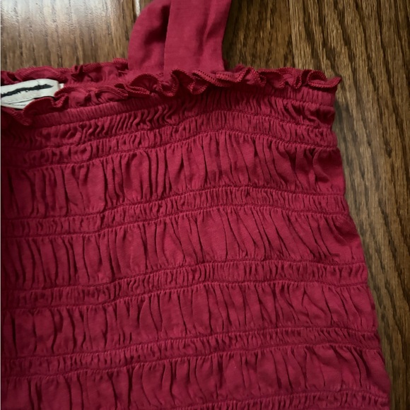 NWOT American Eagle cropped smocked tank top - Picture 4 of 4